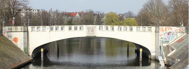 Lohmühlenbrücke in Neukölln